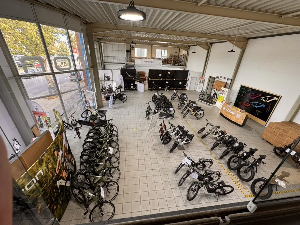 Aufbereitete Maxtron E-Bikes im Lagerverkauf Oberhausen